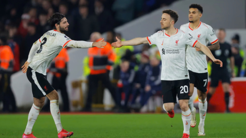 Liverpool lại rơi điểm trước Nottingham
