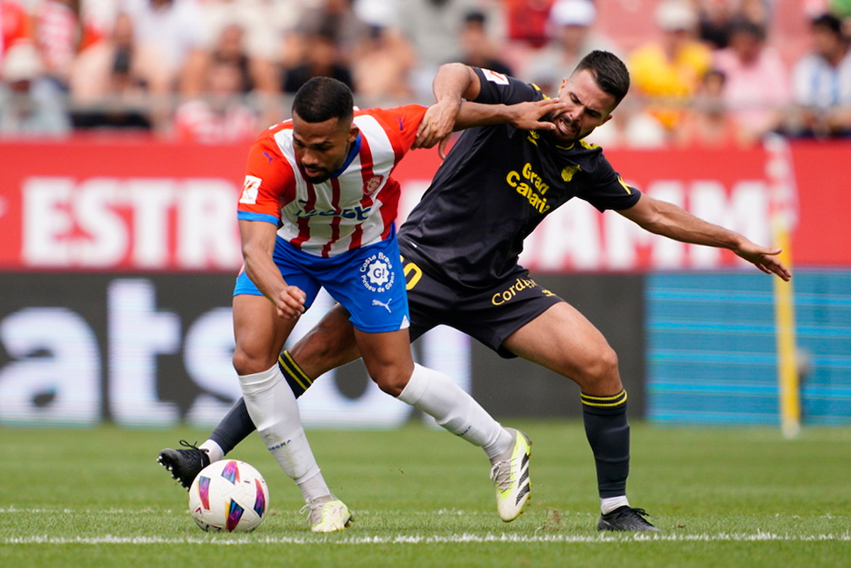 Soi kèo Girona vs Las Palmas